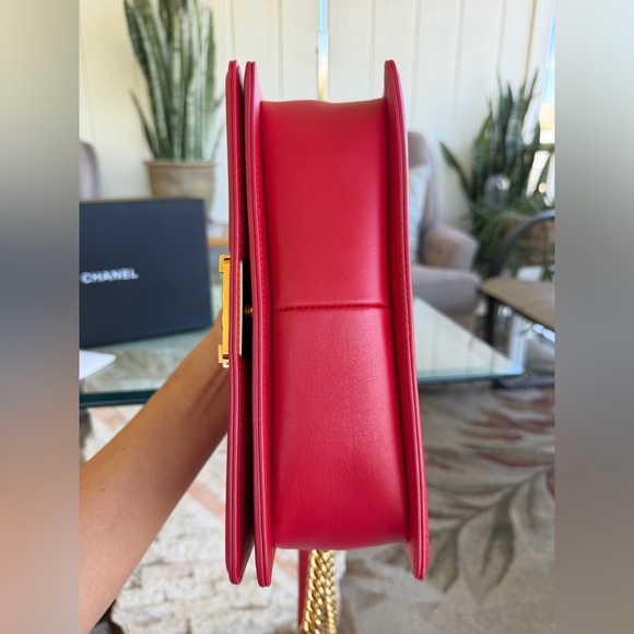 🔥🔥Chanel Le Boy W/ Original Card🔥🔥 - Picture 11 of 15